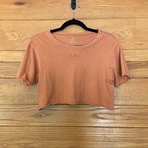 Offline Aerie orange rust colored raw hem crop top